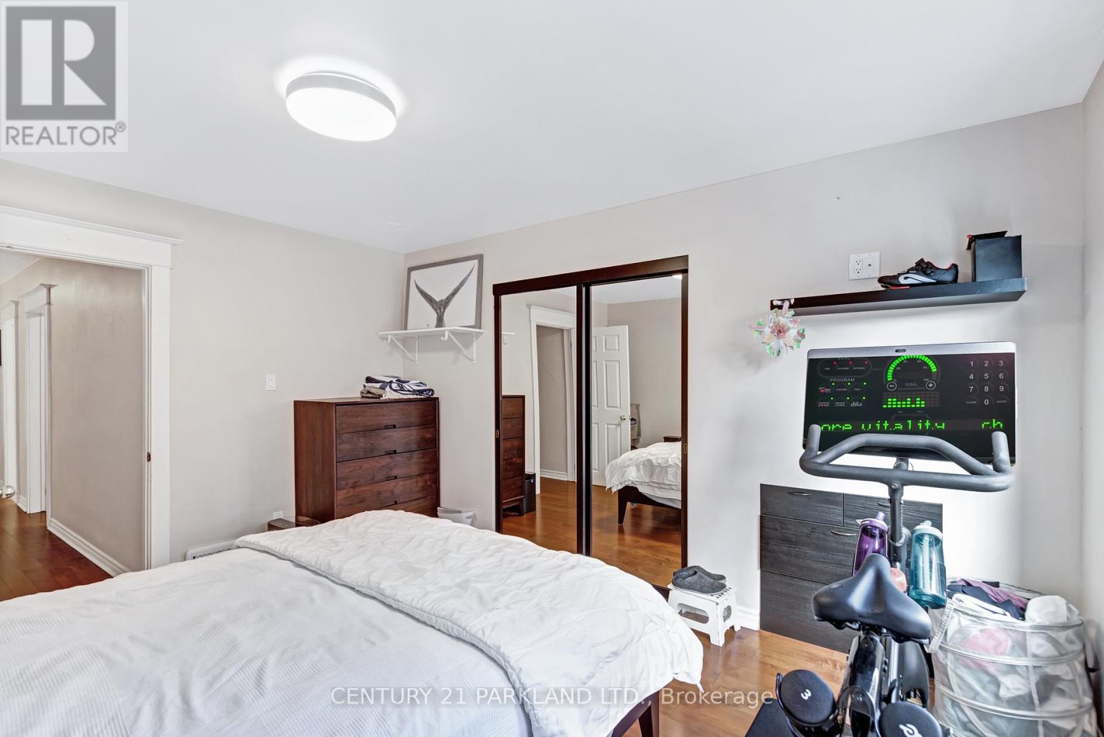 84 Woodington Avenue, Toronto, Ontario  M4C 3J8 - Photo 13 - E12710258