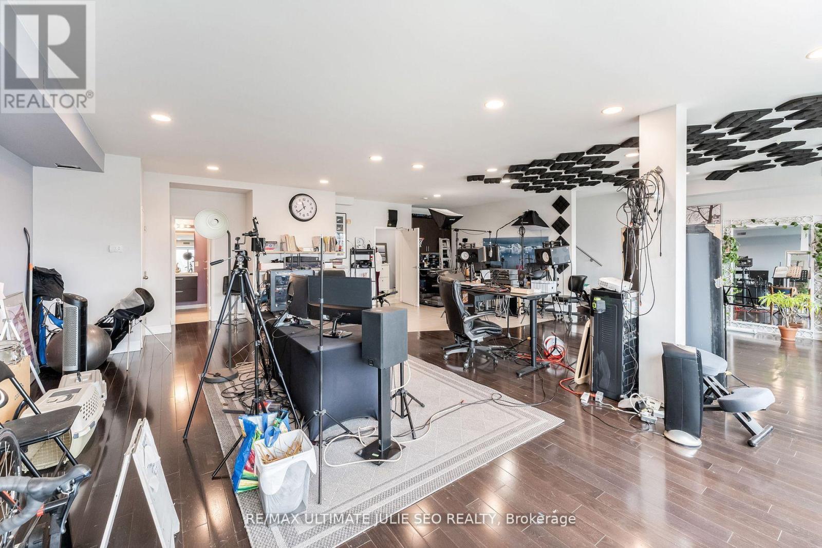3rd Floor Front - 304 Danforth Avenue, Toronto, Ontario  M4K 1N6 - Photo 7 - E12710274