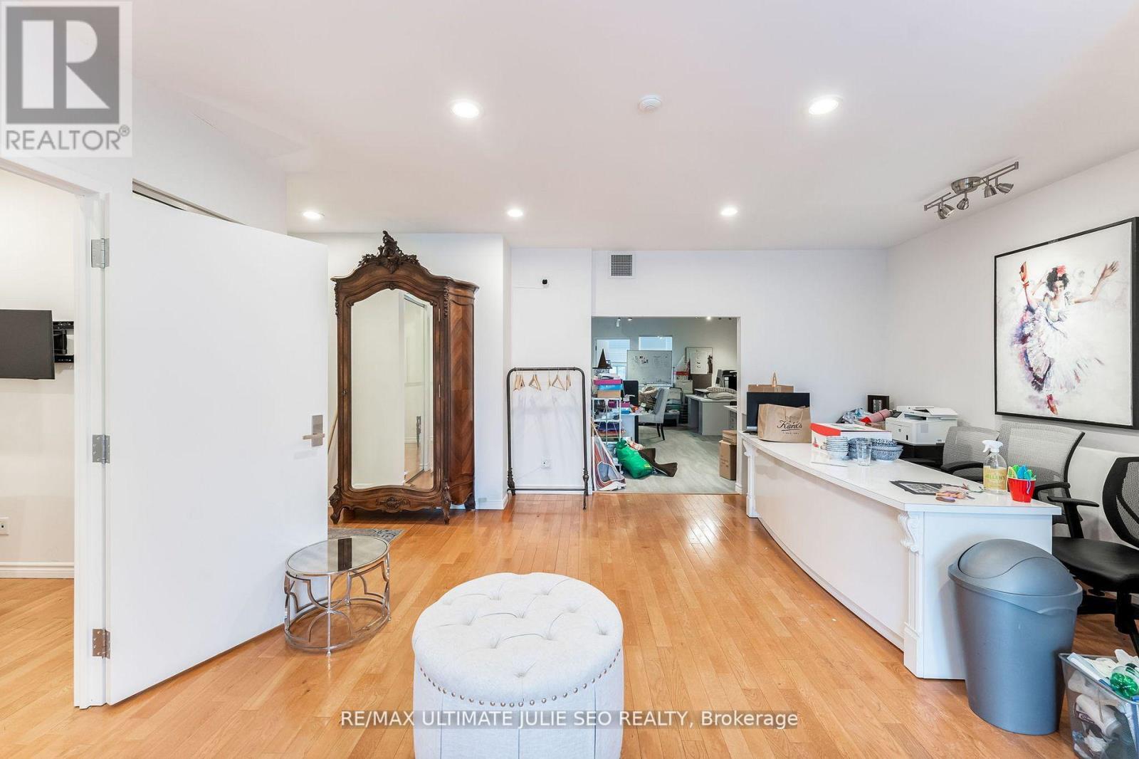 2nd Floor - 304 Danforth Avenue, Toronto, Ontario  M4K 1N6 - Photo 13 - E12710276