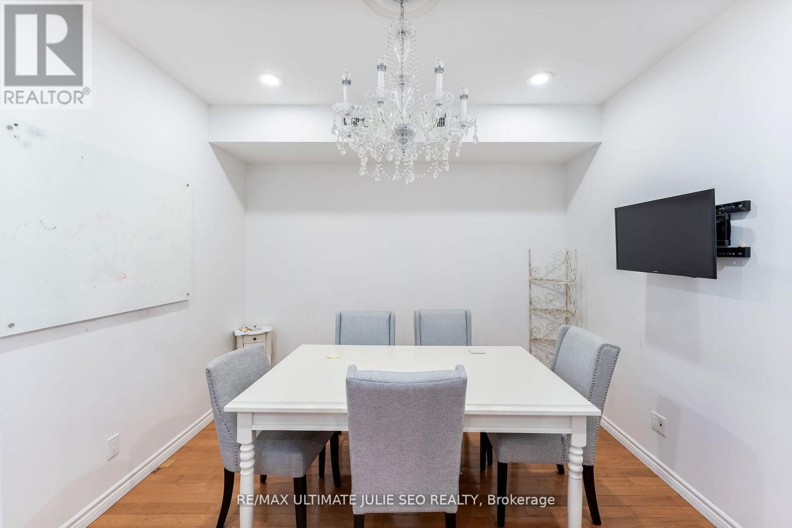 2nd Floor - 304 Danforth Avenue, Toronto, Ontario  M4K 1N6 - Photo 28 - E12710276