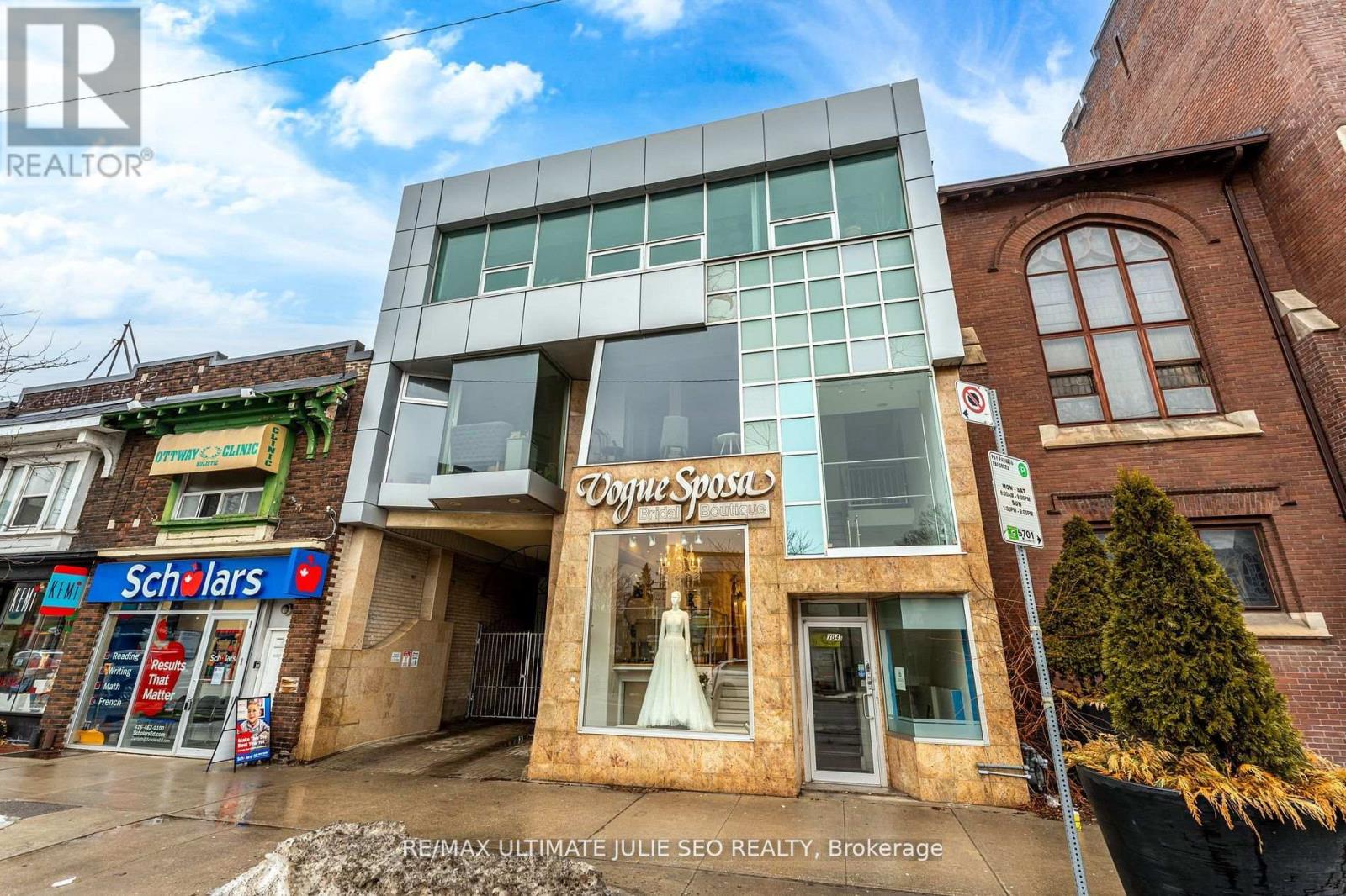 2nd Floor - 304 Danforth Avenue, Toronto, Ontario  M4K 1N6 - Photo 3 - E12710276