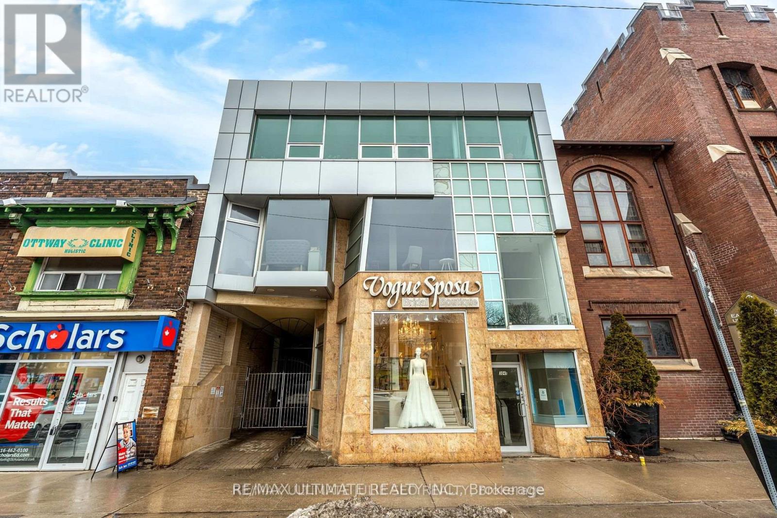 2nd Floor - 304 Danforth Avenue, Toronto, Ontario  M4K 1N6 - Photo 4 - E12710276