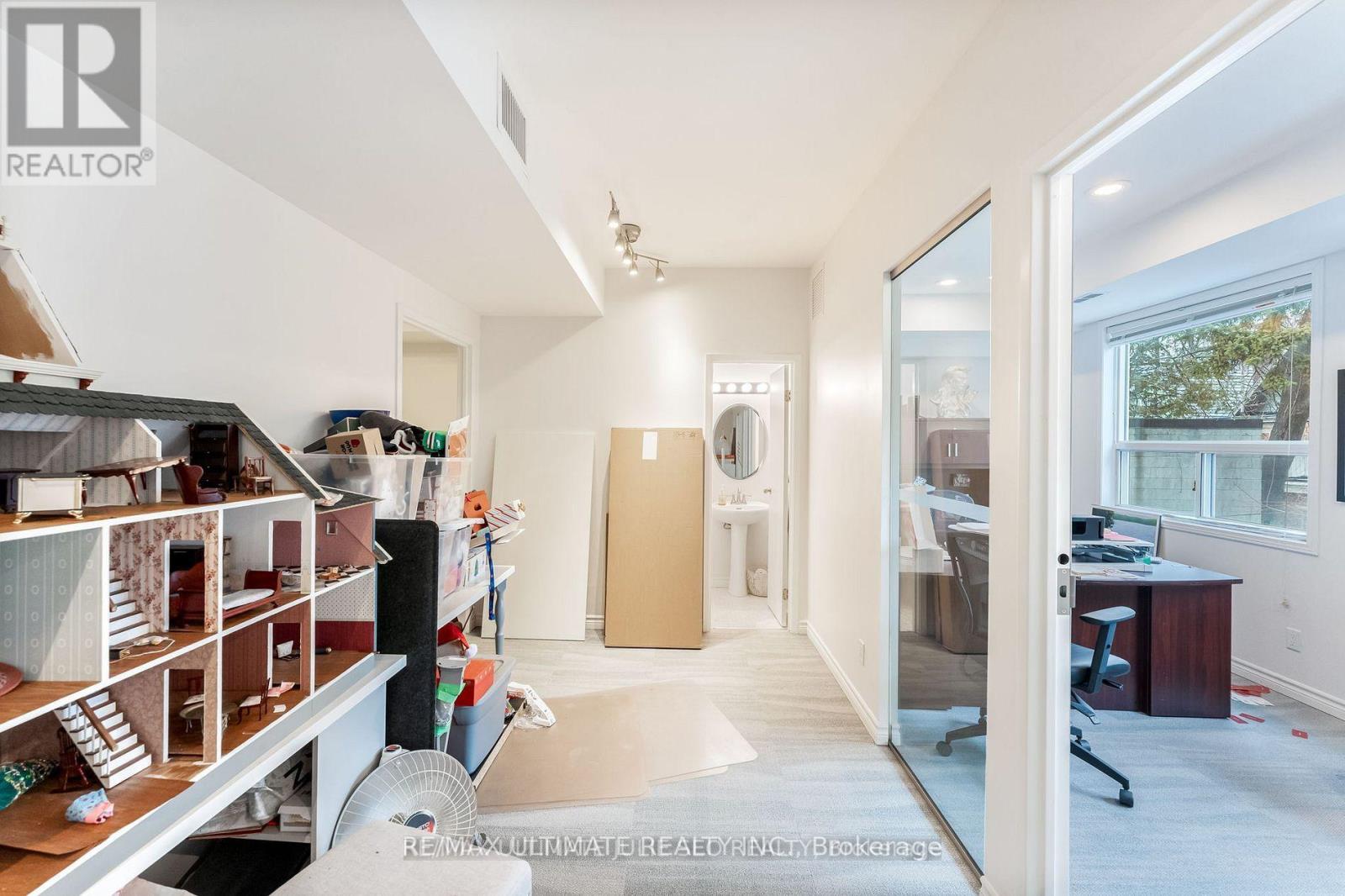 304 Danforth Avenue, Toronto, Ontario  M4K 1N6 - Photo 25 - E12710280