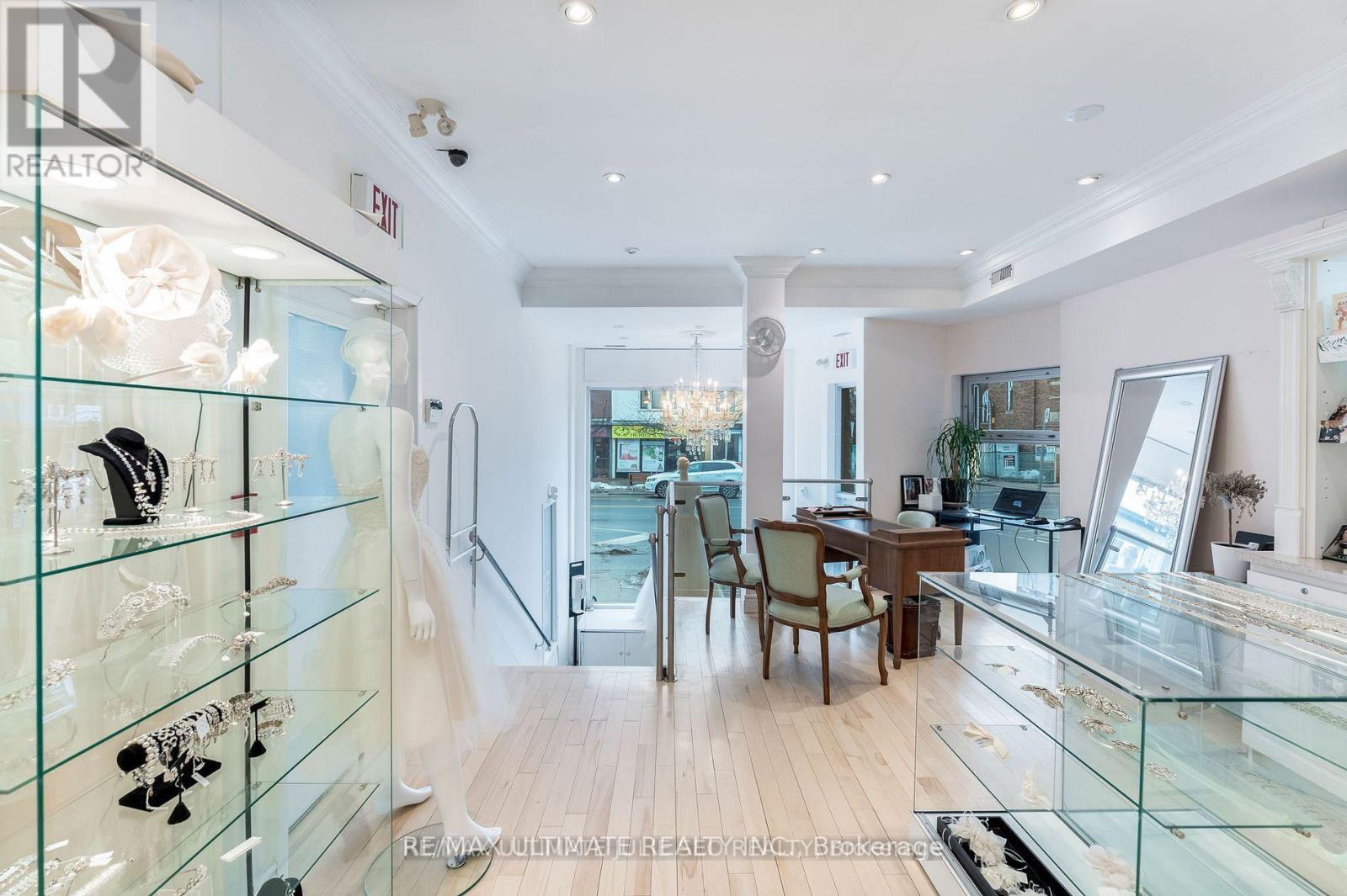 304 Danforth Avenue, Toronto, Ontario  M4K 1N6 - Photo 32 - E12710280