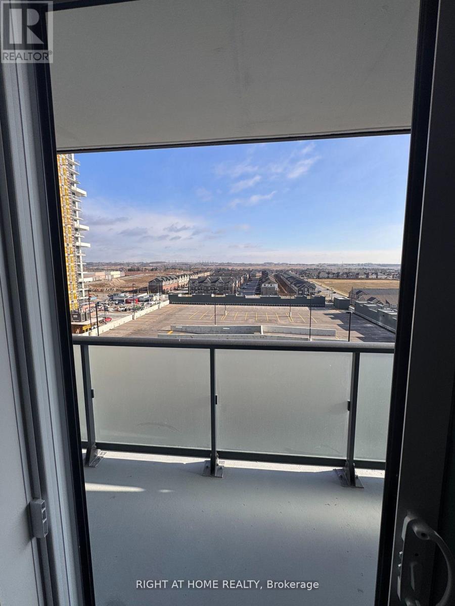 701 - 2545 Simcoe Street N, Oshawa, Ontario  L1L 0W3 - Photo 3 - E12710394