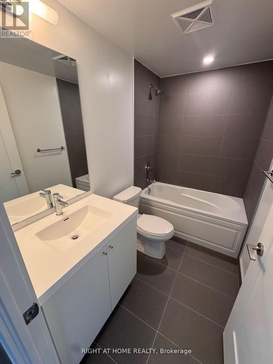 701 - 2545 Simcoe Street N, Oshawa, Ontario  L1L 0W3 - Photo 4 - E12710394