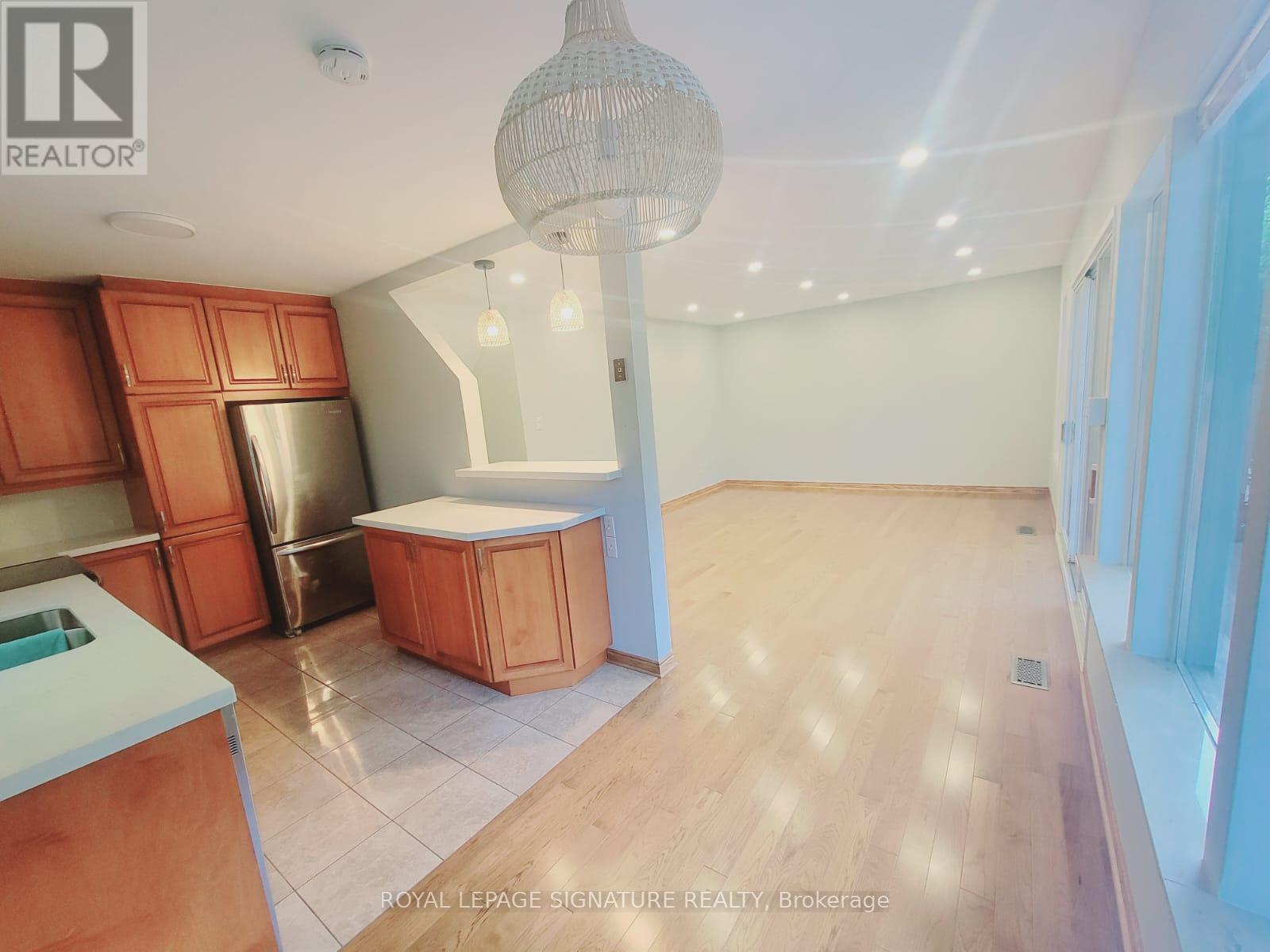 55 Bow Valley Drive, Toronto, Ontario  M1G 3J4 - Photo 7 - E12710490