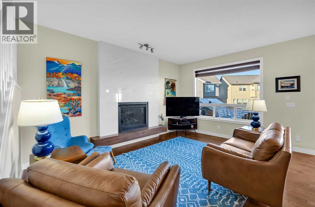 35 Cougar Ridge Place Sw, Calgary, Alberta  T3H 0V3 - Photo 5 - A2279300