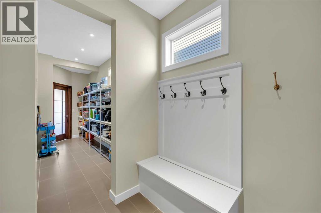 35 Cougar Ridge Place Sw, Calgary, Alberta  T3H 0V3 - Photo 19 - A2279300