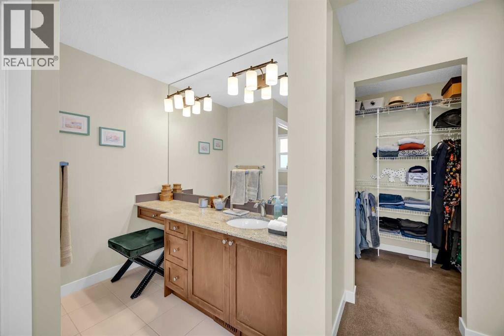 35 Cougar Ridge Place Sw, Calgary, Alberta  T3H 0V3 - Photo 26 - A2279300