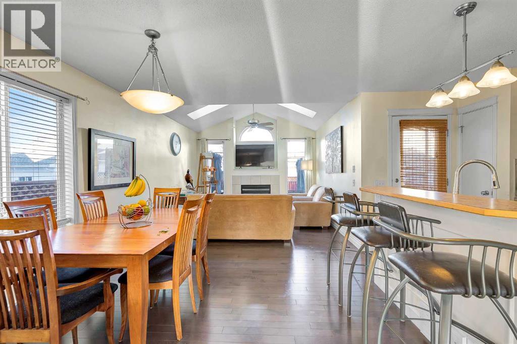 224 Prestwick Avenue Se, Calgary, Alberta  T2Z 3S6 - Photo 4 - A2279824