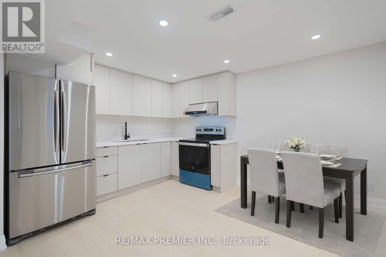 Unknown Address, ,     - Photo 5 - N12710256