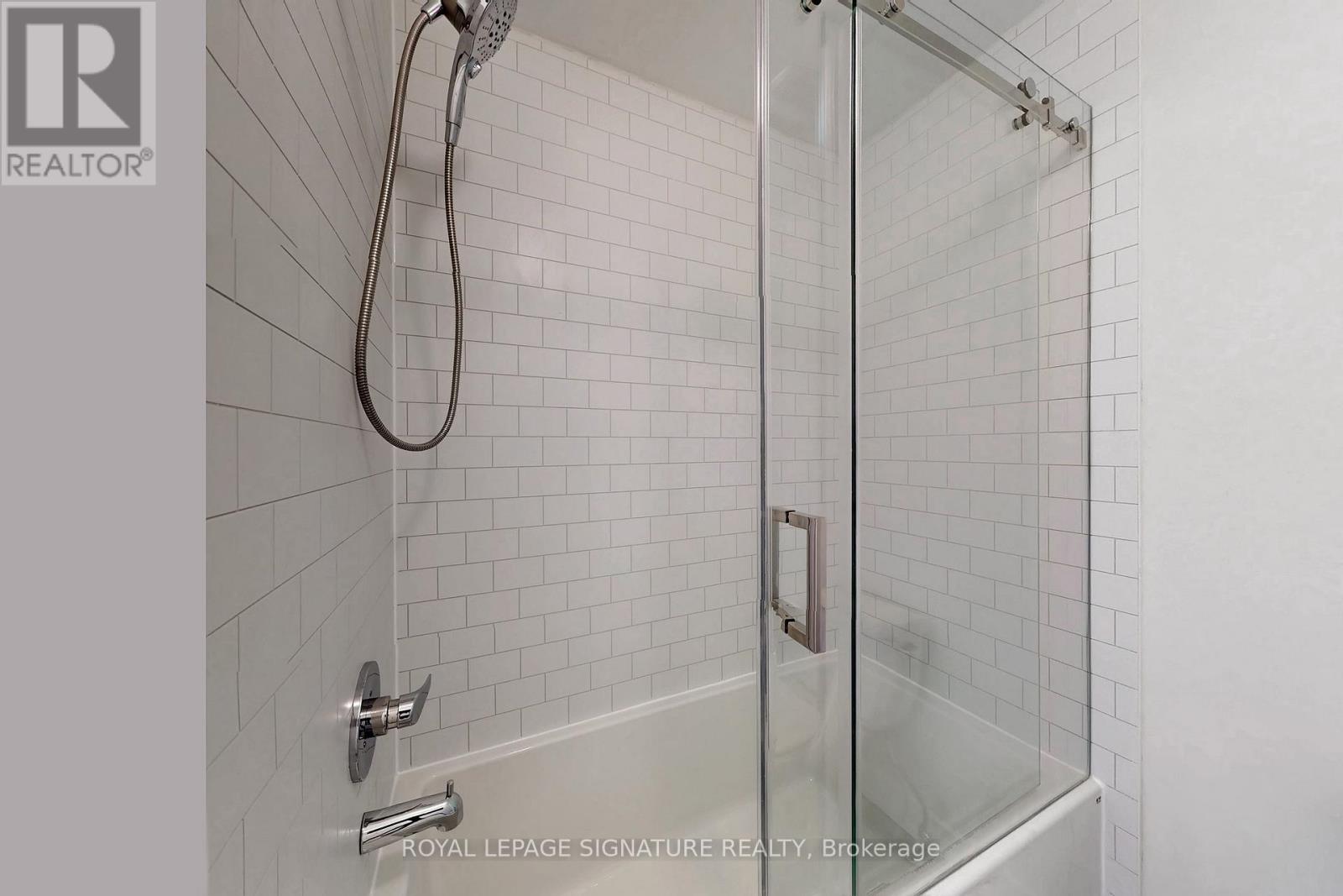 18 Chapple Lane, Richmond Hill, Ontario  L4B 0J4 - Photo 30 - N12710290