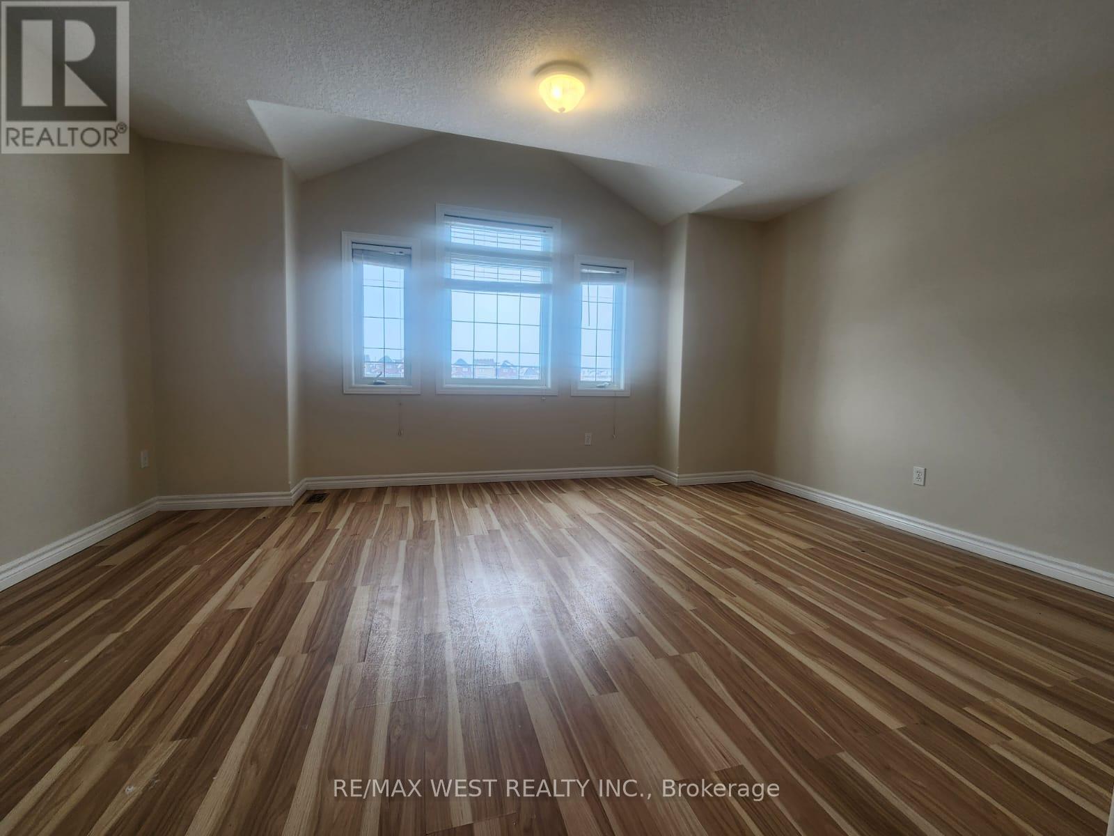 213 King Street S, New Tecumseth, Ontario  L9R 0A7 - Photo 25 - N12710366