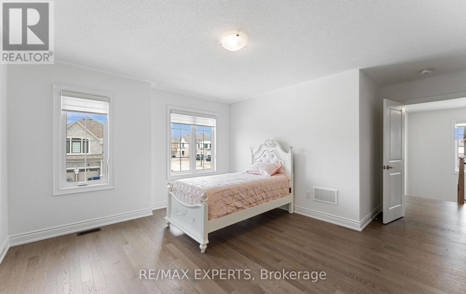 84 Culbert Road, Bradford West Gwillimbury, Ontario  L3Z 4P4 - Photo 31 - N12710462