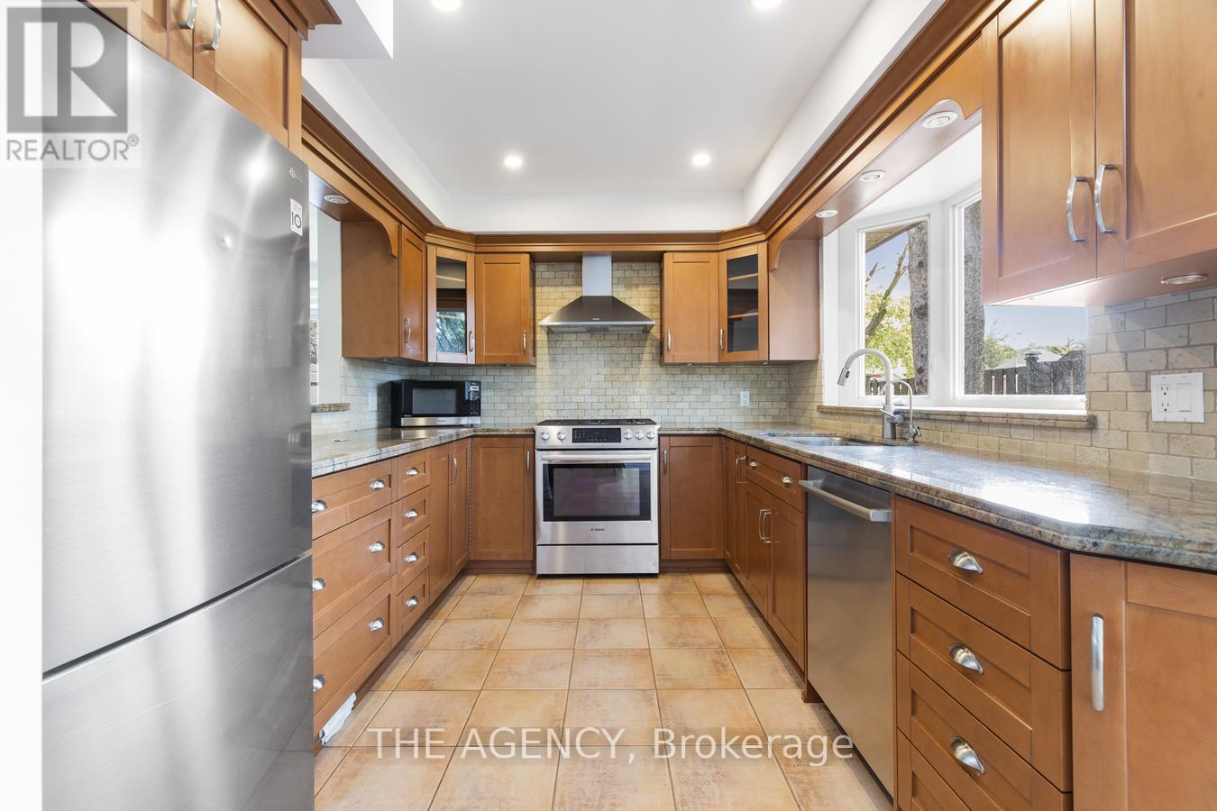 172 Camlaren Crescent, Vaughan, Ontario  L0J 1C0 - Photo 12 - N12710478