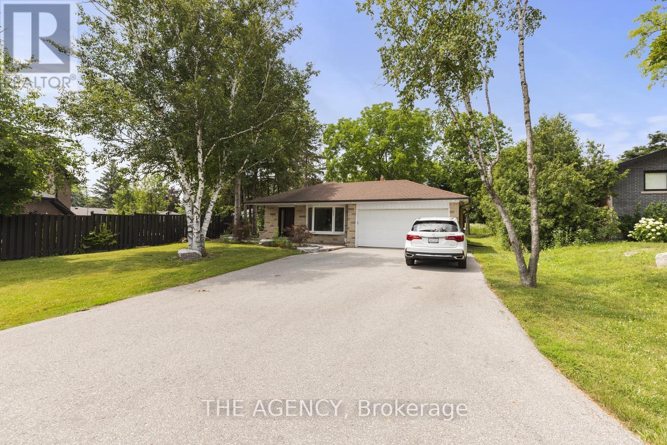 172 Camlaren Crescent, Vaughan, Ontario  L0J 1C0 - Photo 3 - N12710478