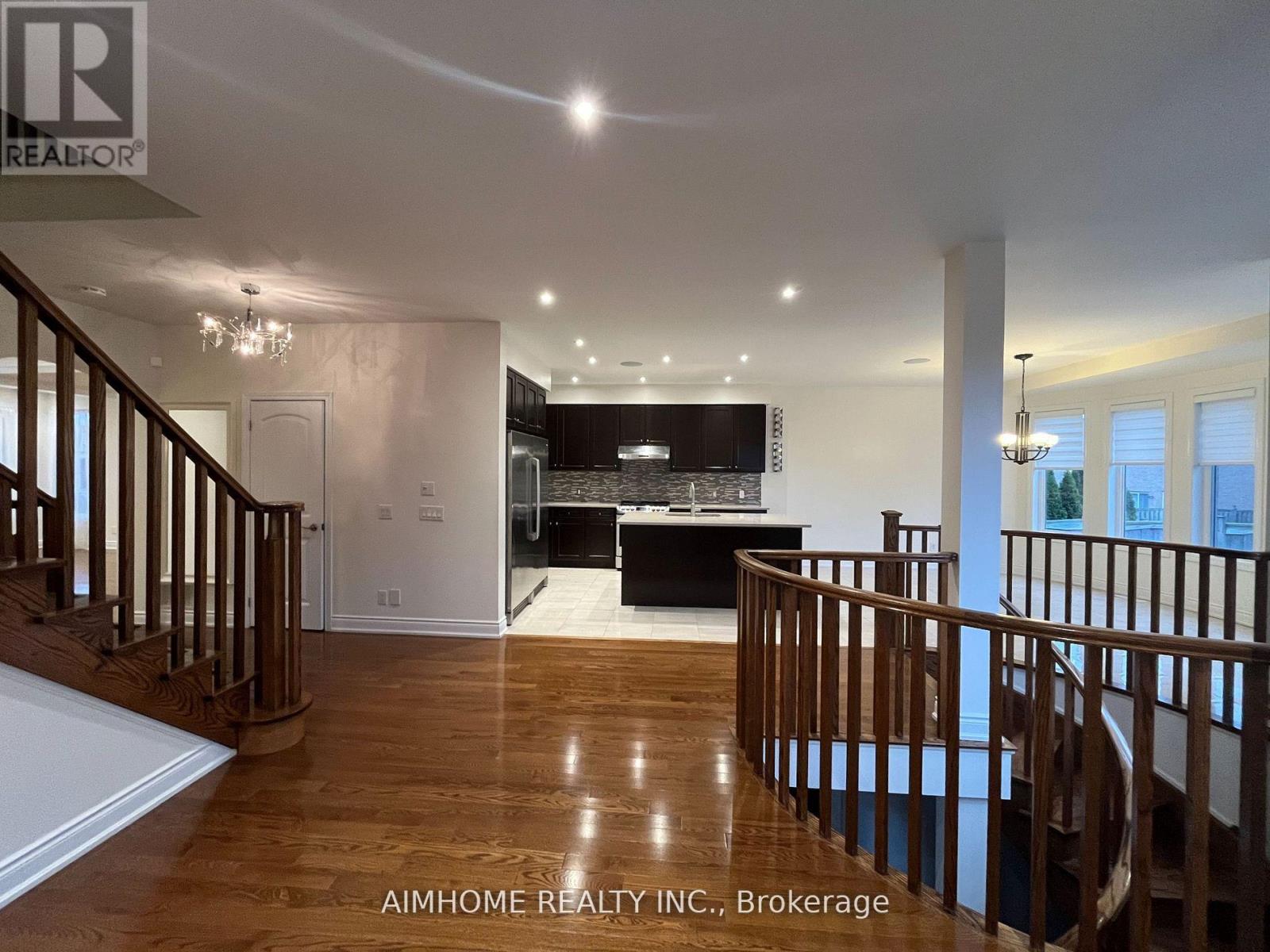 154 Rothbury Road, Richmond Hill, Ontario  L4S 0E2 - Photo 6 - N12710500