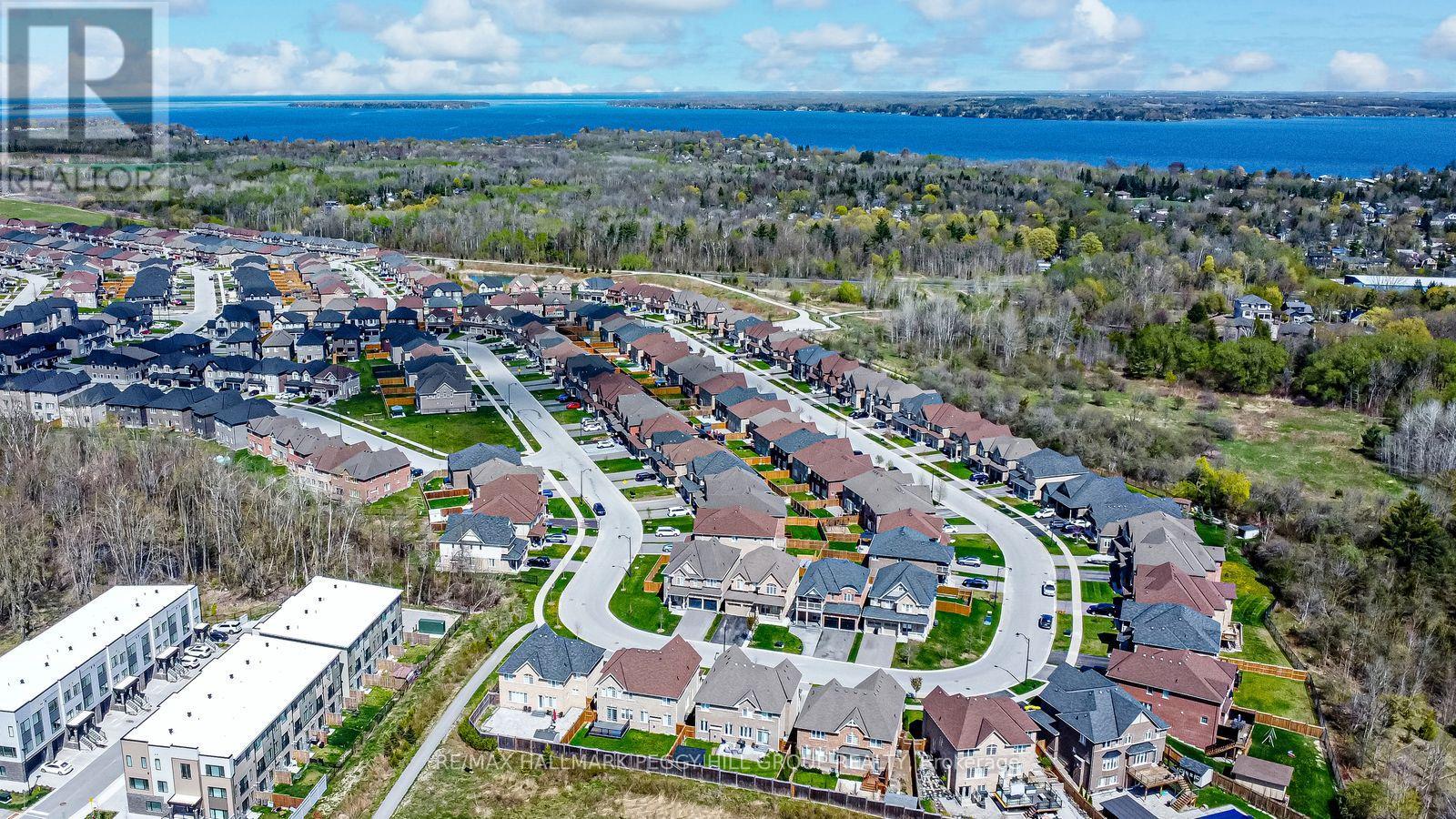 878 Green Street, Innisfil, Ontario  L0L 1W0 - Photo 2 - N12710518