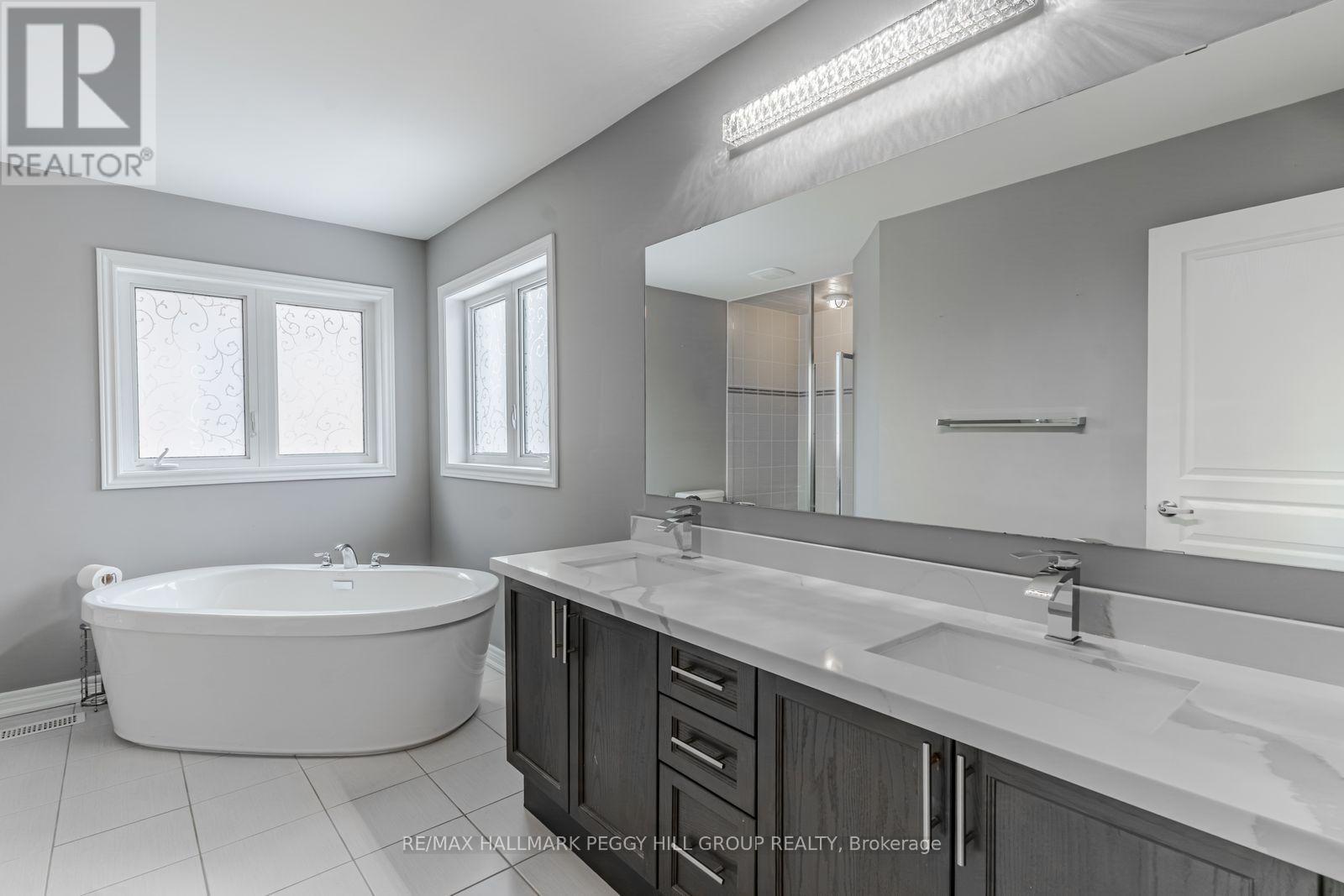 878 Green Street, Innisfil, Ontario  L0L 1W0 - Photo 9 - N12710518