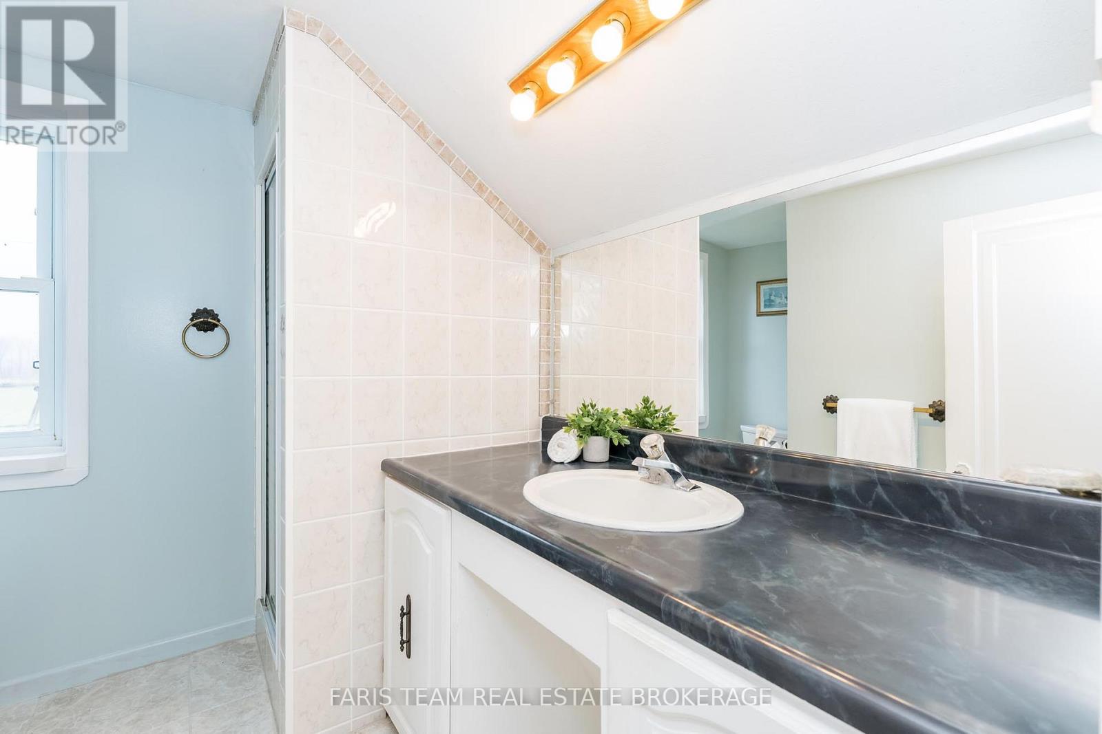 83 Hummingbird Hill Road, Oro-Medonte, Ontario  L0K 1N0 - Photo 19 - S12710474