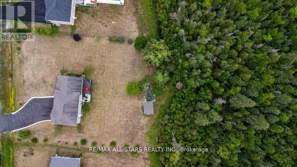 15 Rustlewood Avenue, Kawartha Lakes (Manvers), Ontario  L0A 1A0 - Photo 39 - X12698584