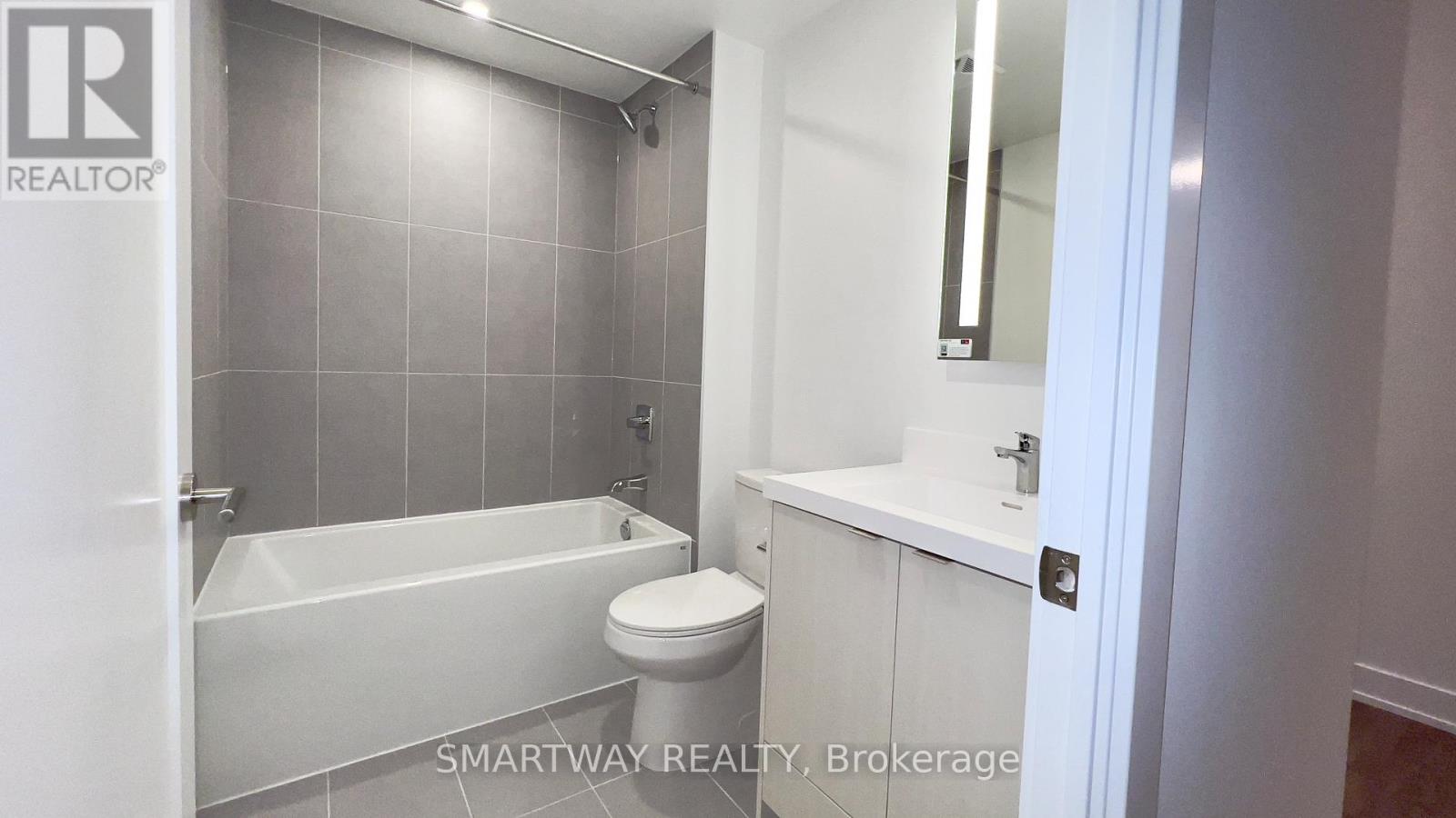 808 - 60 Central Park Roadway, Toronto, Ontario  M9A 0E6 - Photo 13 - W12708892