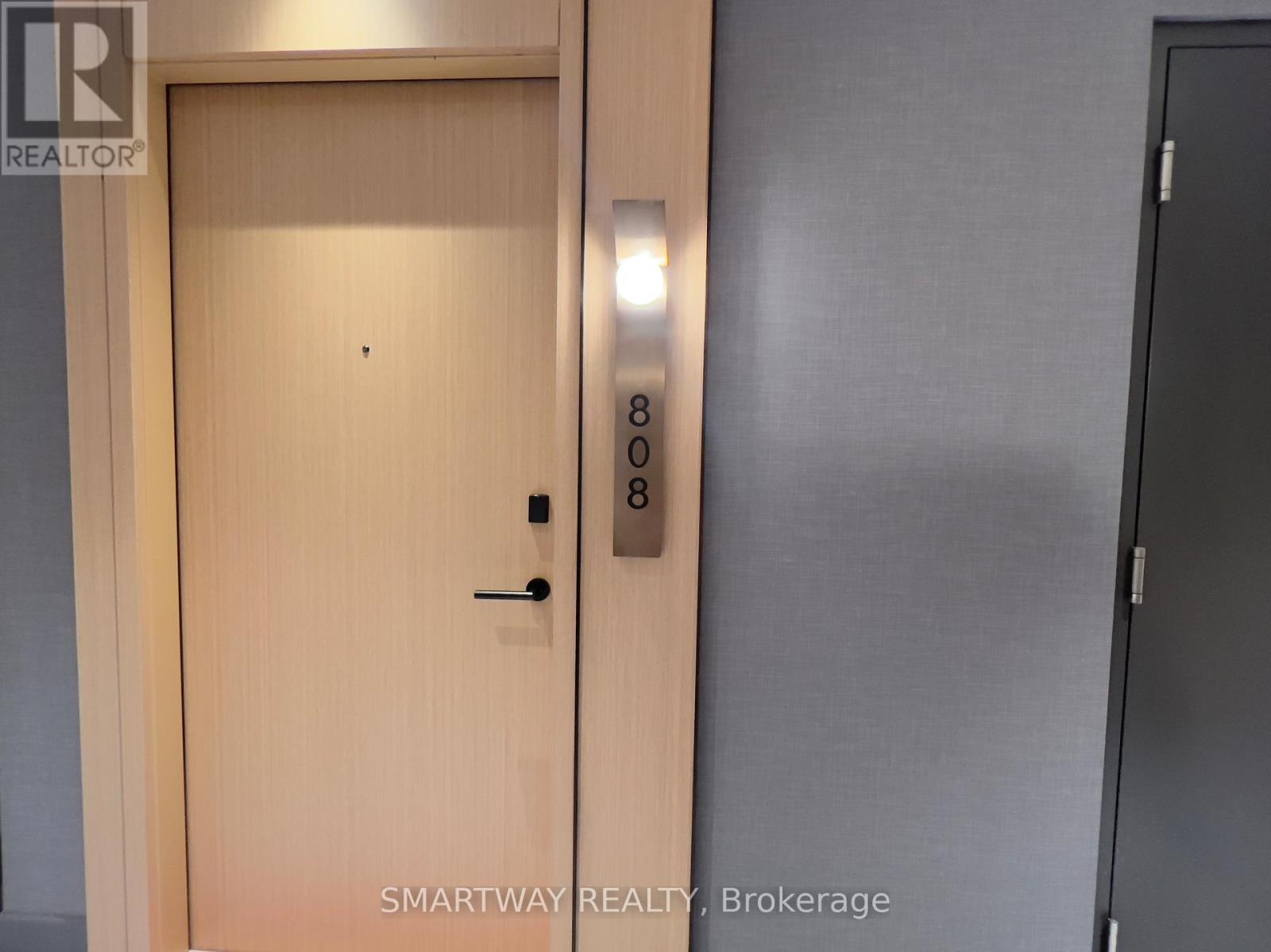 808 - 60 Central Park Roadway, Toronto, Ontario  M9A 0E6 - Photo 9 - W12708892