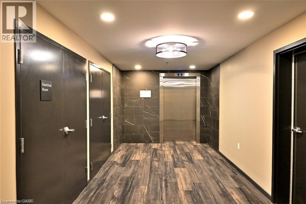 247 Grey Silo Road Unit# 201, Waterloo, Ontario  N2K 0G6 - Photo 7 - 40799605
