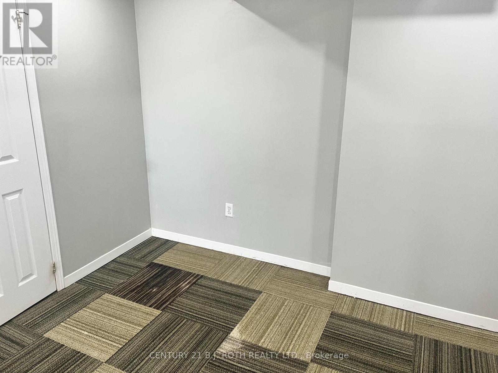 60 Shanty Bay Road, Barrie, Ontario  L4M 1C8 - Photo 16 - S12710362