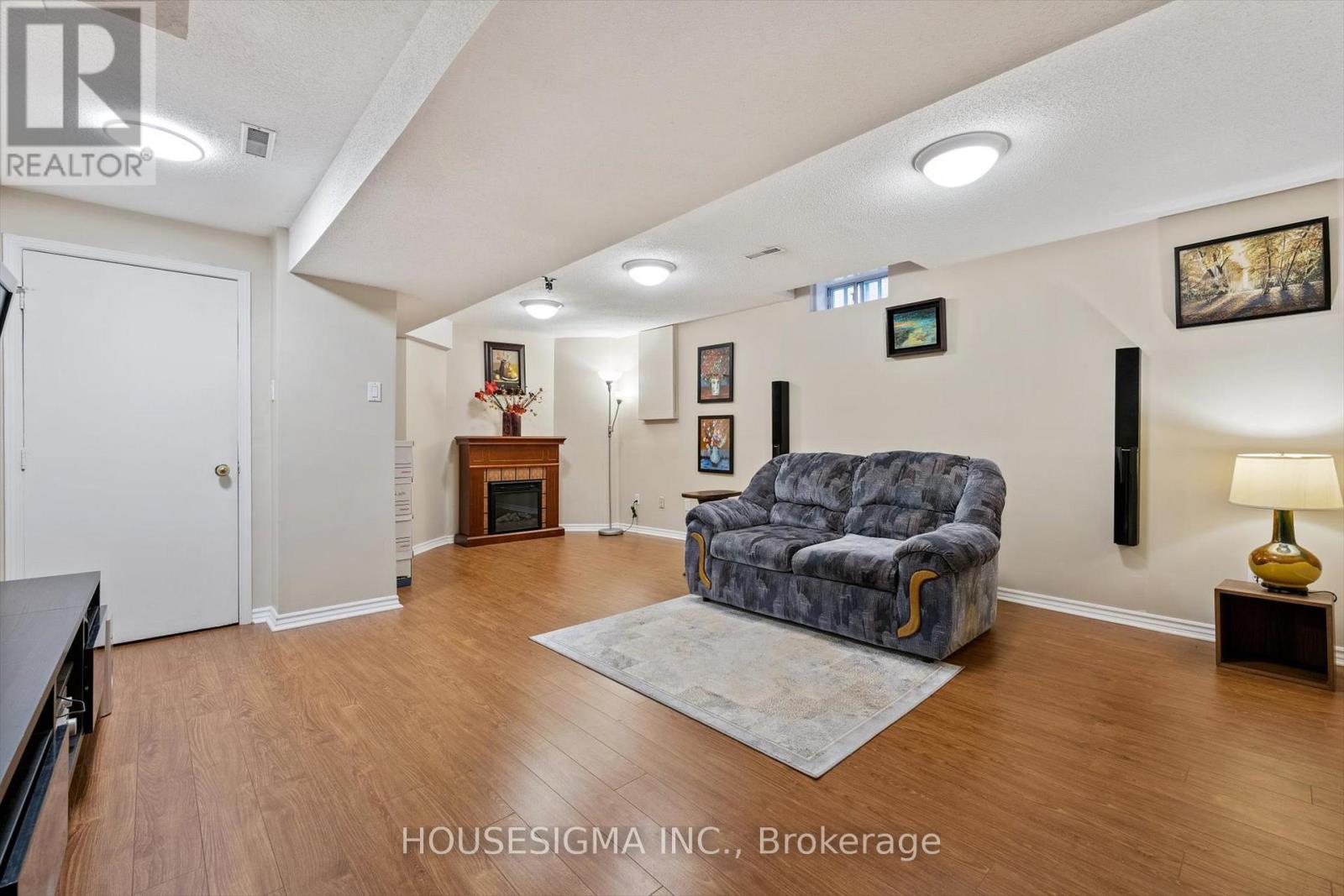 1197 Old Oak Drive, Oakville, Ontario  L6M 3K6 - Photo 18 - W12710250