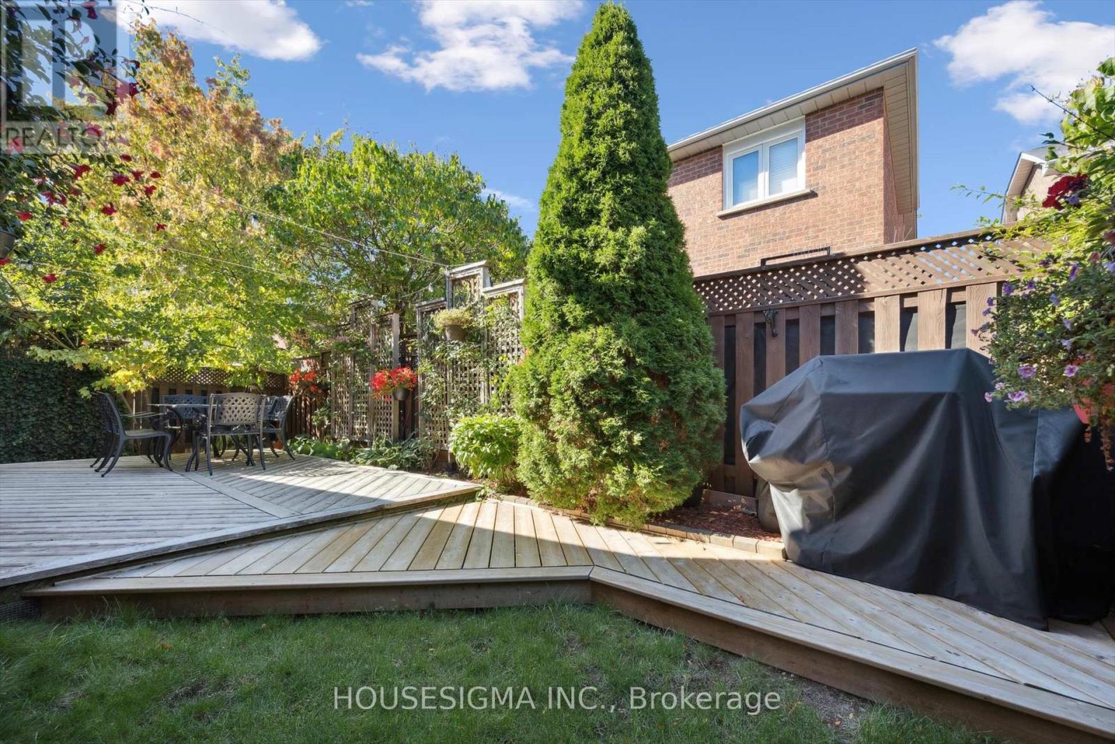 1197 Old Oak Drive, Oakville, Ontario  L6M 3K6 - Photo 21 - W12710250