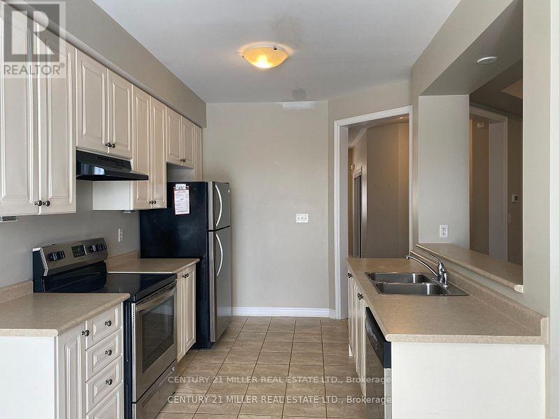 63 - 2019 Trawden Way, Oakville, Ontario  L6M 0M3 - Photo 7 - W12710254