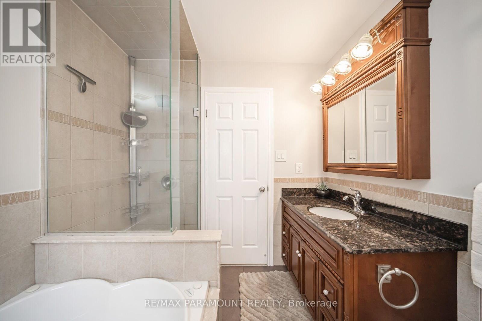 7 Walker Road E, Caledon, Ontario  L7C 1G8 - Photo 36 - W12710264