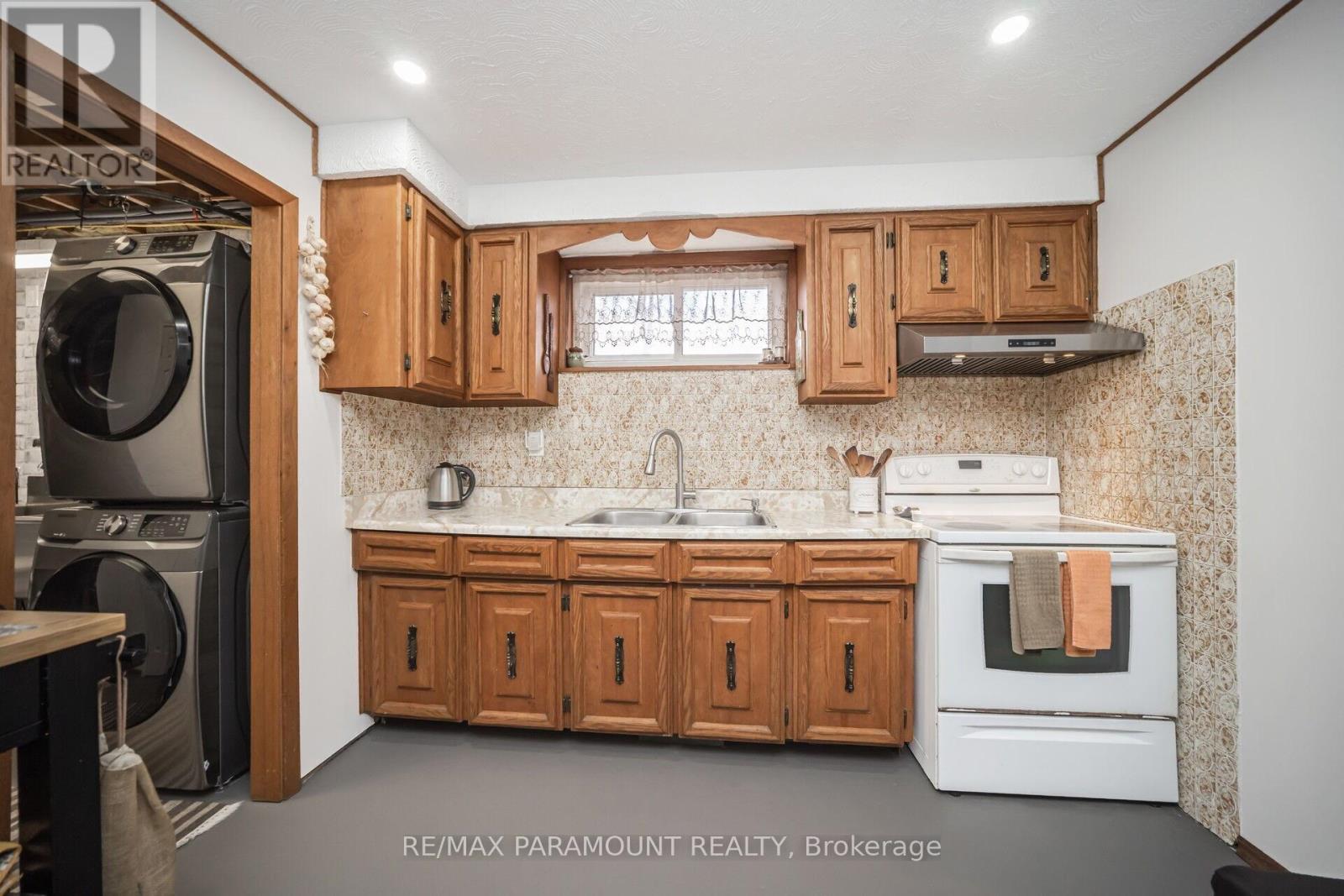 7 Walker Road E, Caledon, Ontario  L7C 1G8 - Photo 47 - W12710264