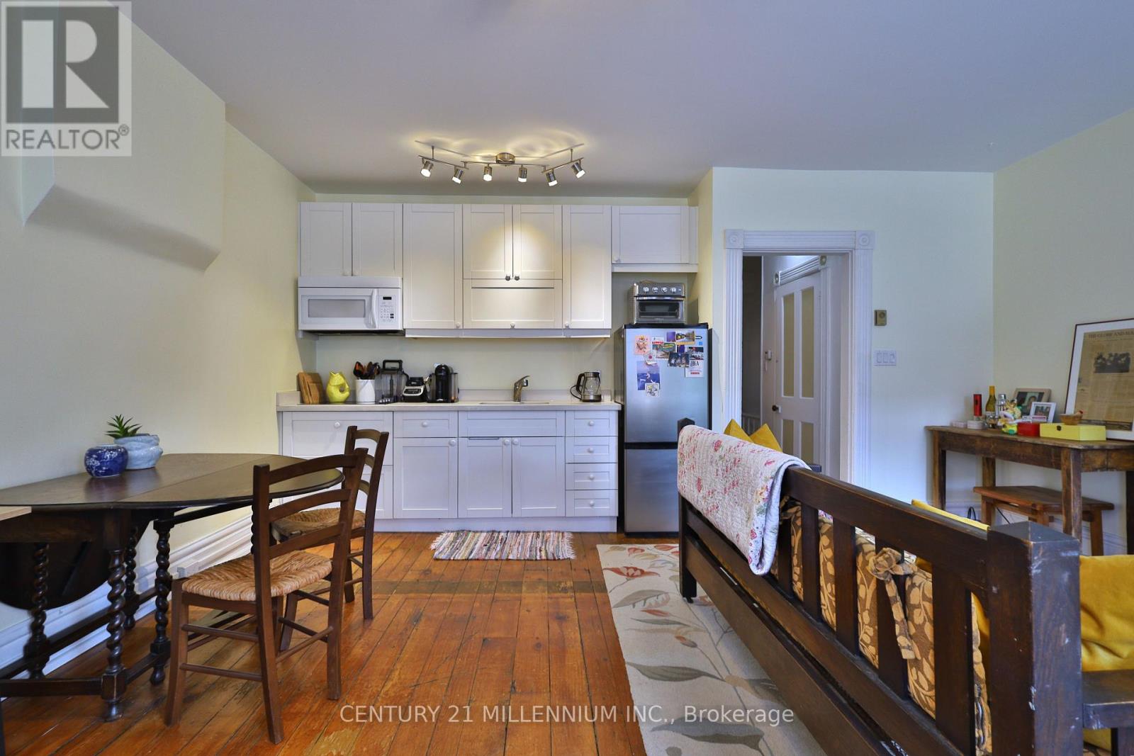 Unit #2 - 10 Zina Street, Orangeville, Ontario  L9W 1E1 - Photo 10 - W12710296