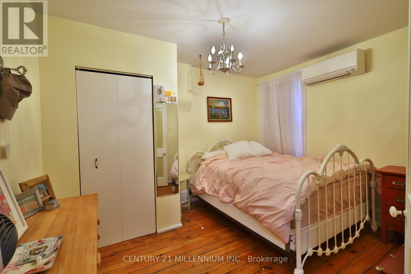 Unit #2 - 10 Zina Street, Orangeville, Ontario  L9W 1E1 - Photo 15 - W12710296