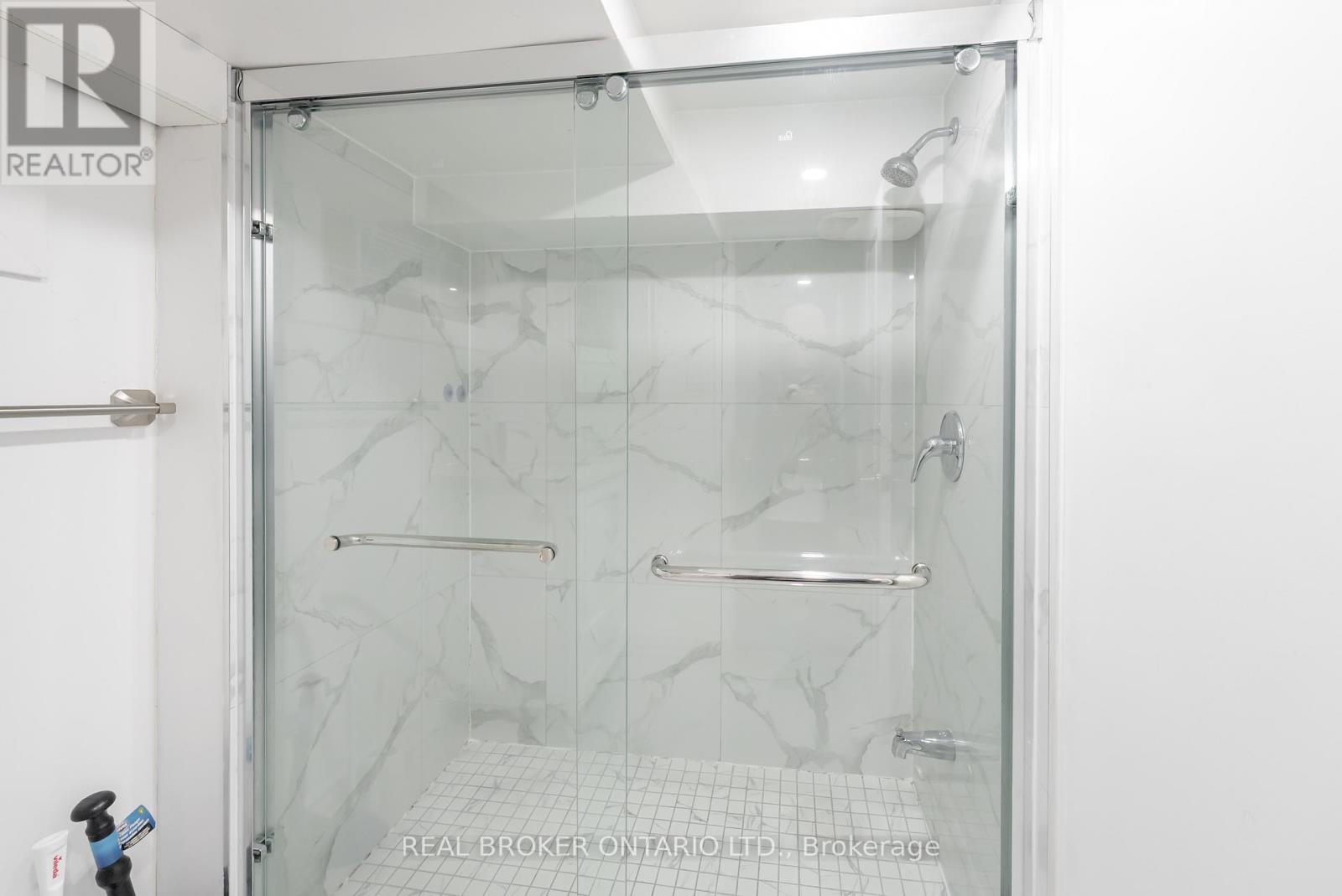 Bsmt - 256 The Kingsway, Toronto, Ontario  M9A 3T5 - Photo 20 - W12710358