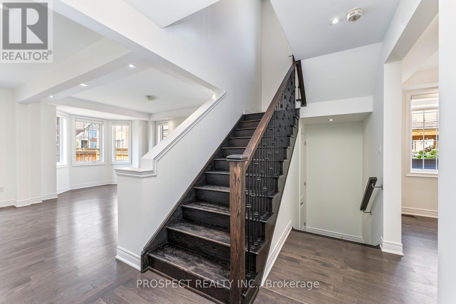 15 Lyle Way, Brampton, Ontario  L6X 5P8 - Photo 22 - W12710384