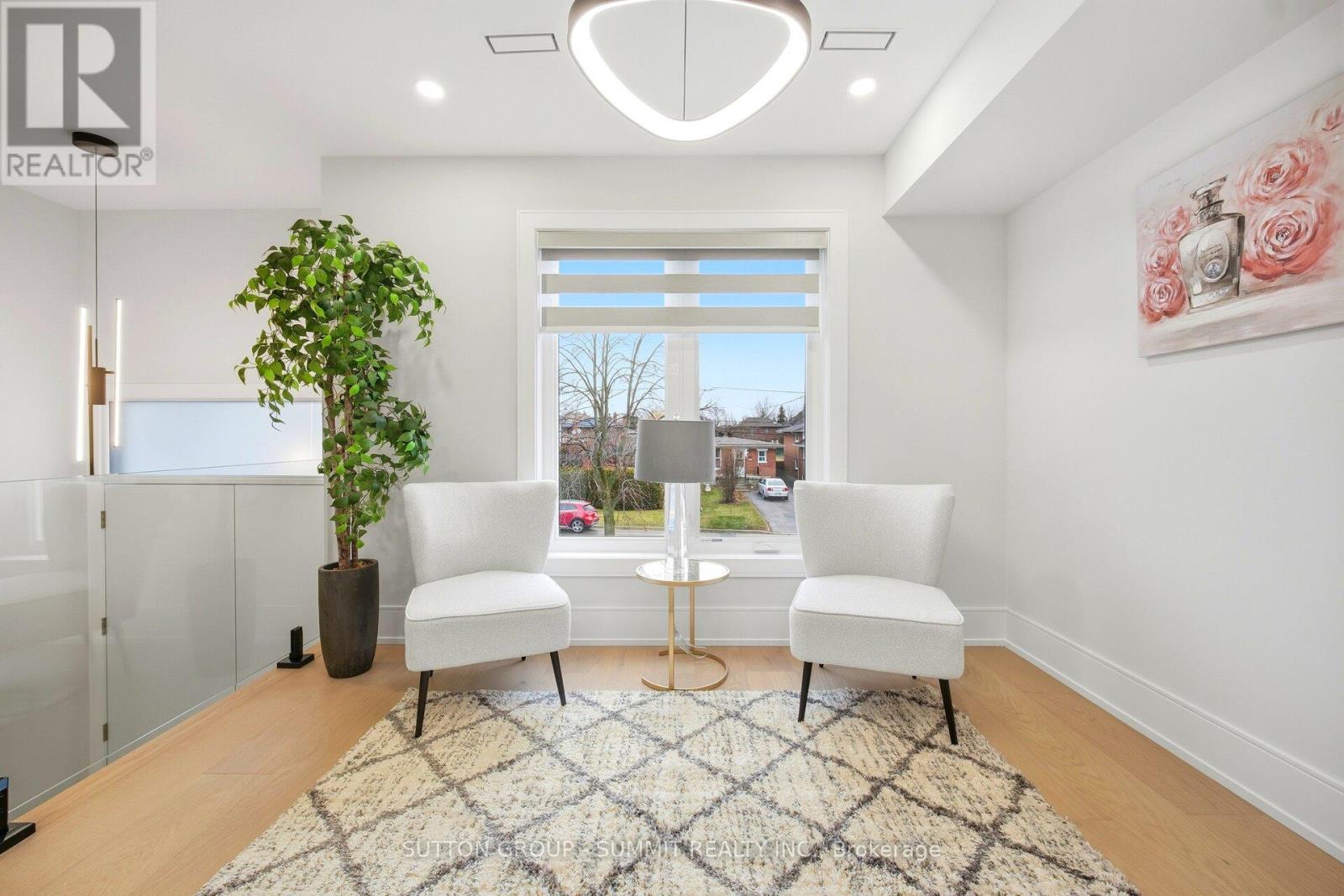 1228 Alexandra Avenue, Mississauga, Ontario  L5E 2A5 - Photo 10 - W12710392