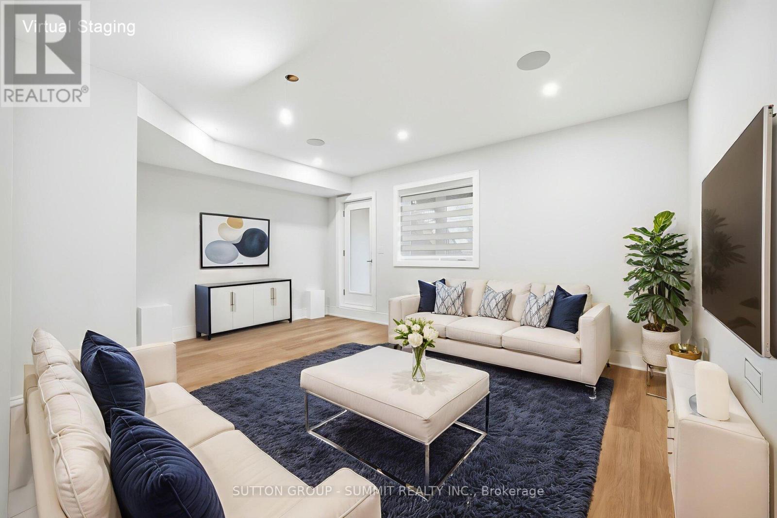 1228 Alexandra Avenue, Mississauga, Ontario  L5E 2A5 - Photo 41 - W12710392