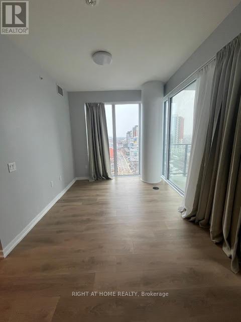 1504 - 10 Graphophone Grove, Toronto, Ontario  M6H 0E5 - Photo 4 - W12710402