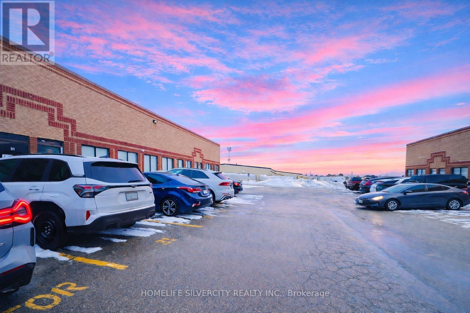 31 - 2053 Williams Pkwy Parkway, Brampton, Ontario  L6S 5T4 - Photo 10 - W12710460