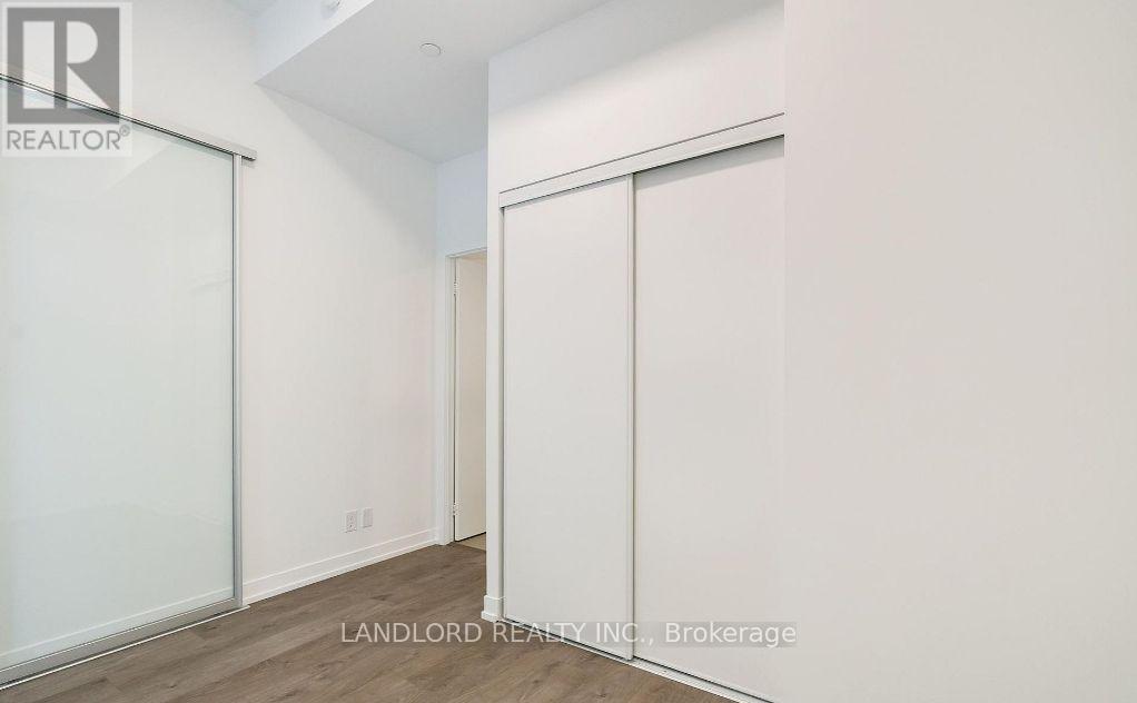 1011 - 270 Dufferin Street, Toronto (South Parkdale), Ontario  M6K 0H8 - Photo 10 - W12710526