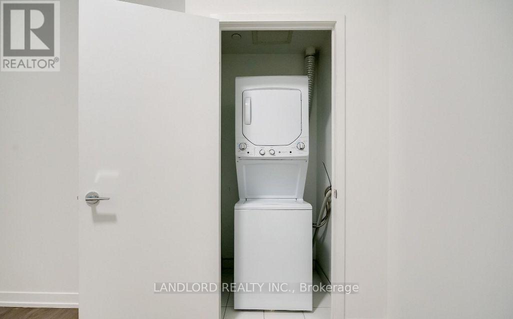 1011 - 270 Dufferin Street, Toronto (South Parkdale), Ontario  M6K 0H8 - Photo 14 - W12710526