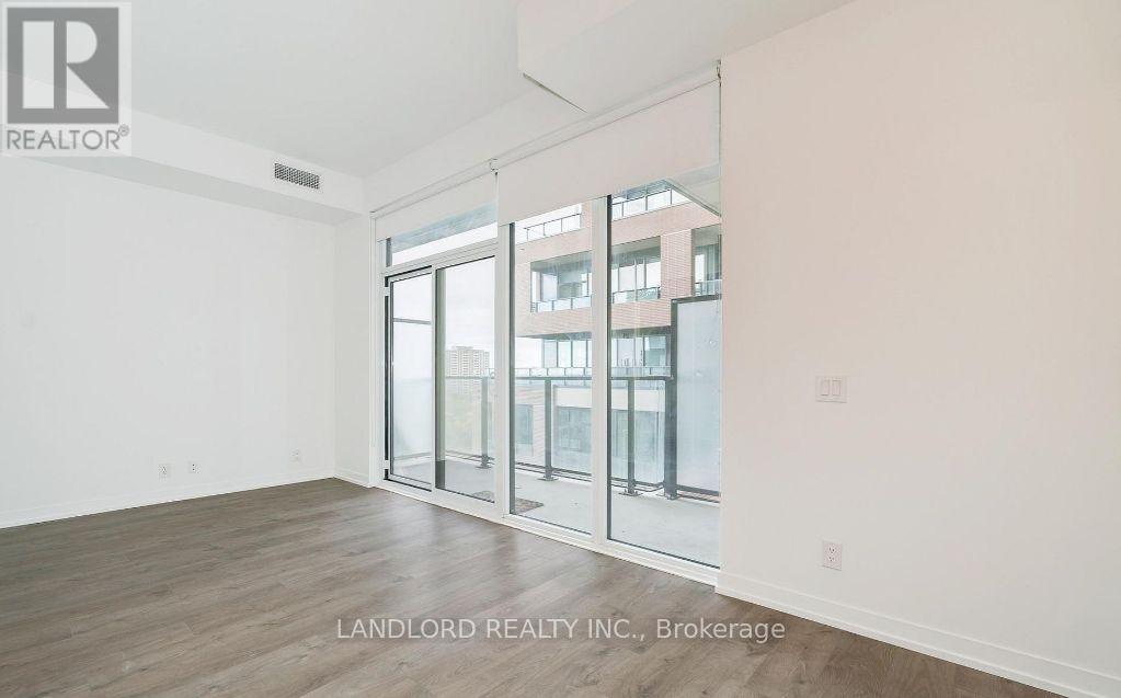 1011 - 270 Dufferin Street, Toronto (South Parkdale), Ontario  M6K 0H8 - Photo 4 - W12710526