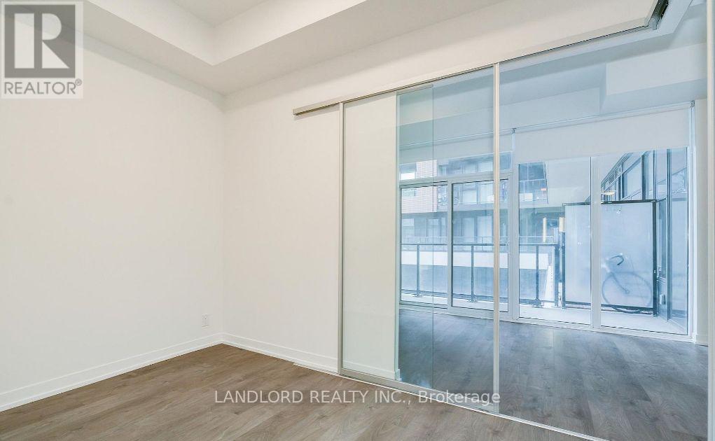 1011 - 270 Dufferin Street, Toronto (South Parkdale), Ontario  M6K 0H8 - Photo 8 - W12710526