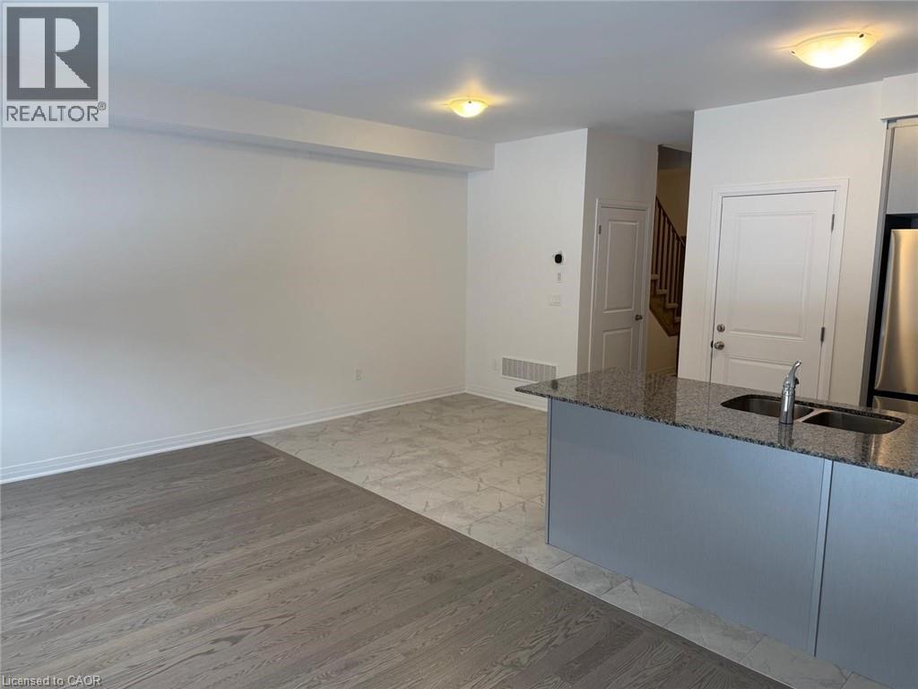 97 Manuel Street, Stratford, Ontario  N5A 0H4 - Photo 8 - 40790743