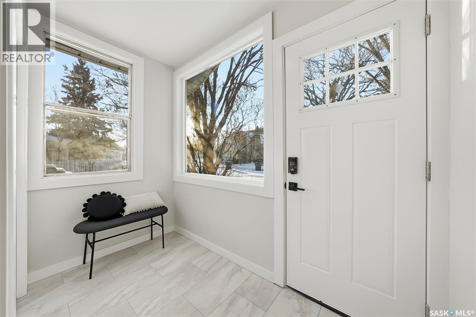 518 I Avenue S, Saskatoon, Saskatchewan  S7M 1Y5 - Photo 4 - SK027066