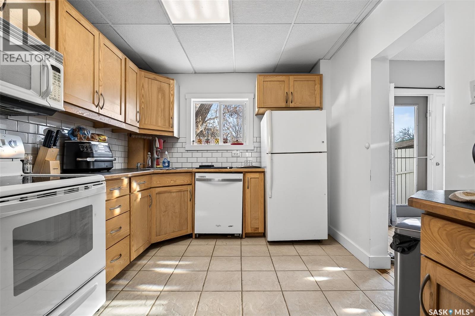 1117 Chestnut Avenue, Moose Jaw, Saskatchewan  S6H 1A9 - Photo 14 - SK027004